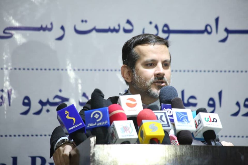 به سلسله گفتمان‌های عامه وخصوصی دریک نشست دیگردرباره دسترسی به بازاربحث شد.