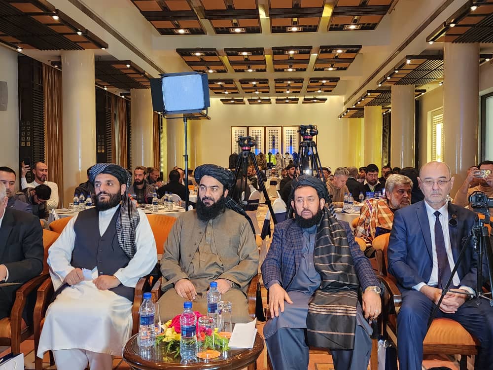 د افغانستان او ازبکستان ترمينځ د سوداګريز پيوستون غونډه